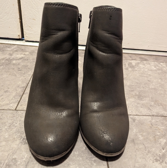 Fergalicious Grey Booties - Picture 4 of 9